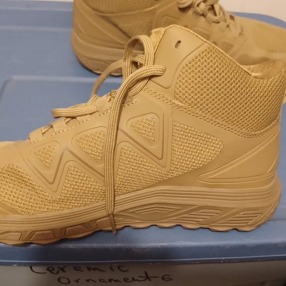 Bates Military, SpecOps boots size 11, color tan. - Picture 9 of 11